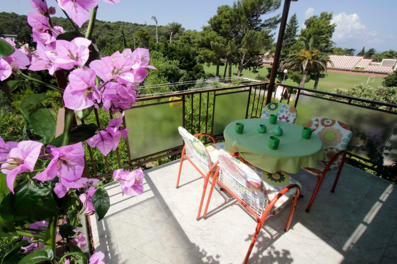 Apartments Besker Makarska Exterior photo