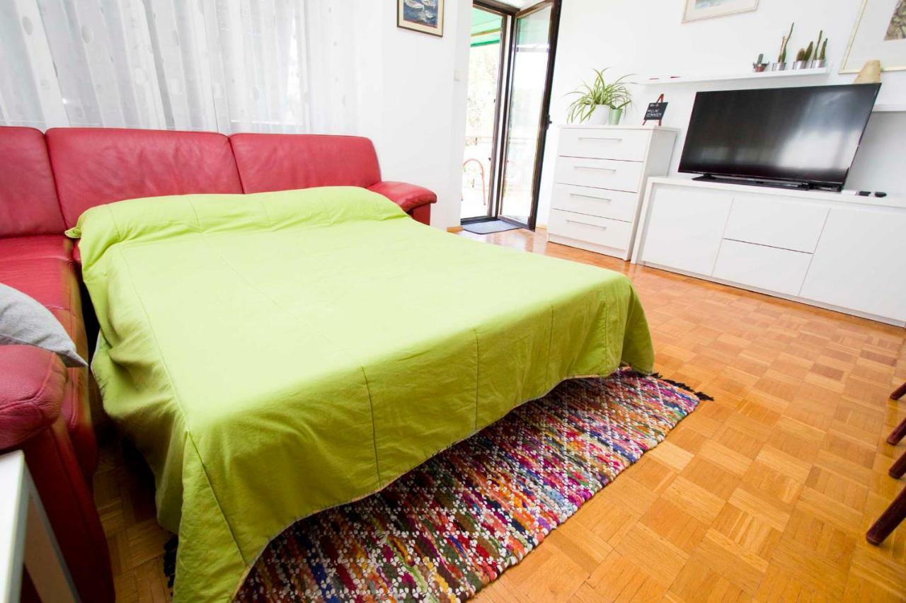 Apartments Besker Makarska Exterior photo
