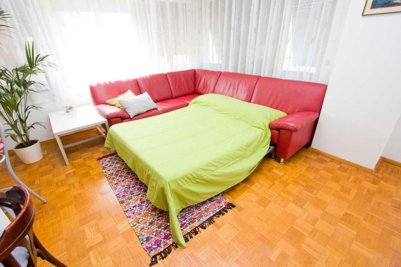 Apartments Besker Makarska Exterior photo