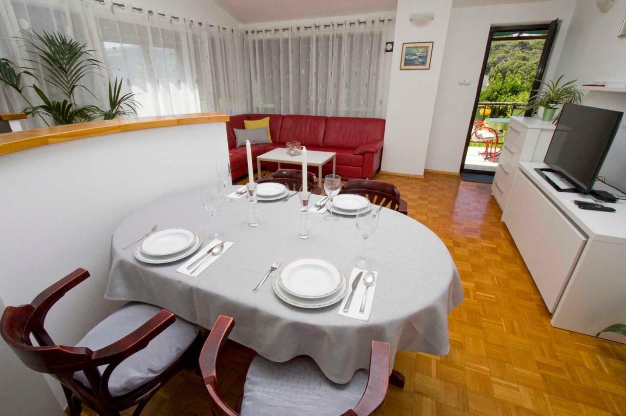 Apartments Besker Makarska Exterior photo